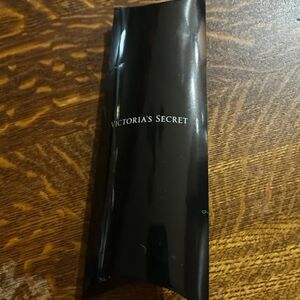 New Victoria's Secret Bombshell & Bombshell In Bloom Fragrance Gift Set w/Case